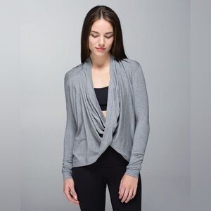 Lululemon Women’s Iconic Wrap Sweater in Grey Heather Size 4